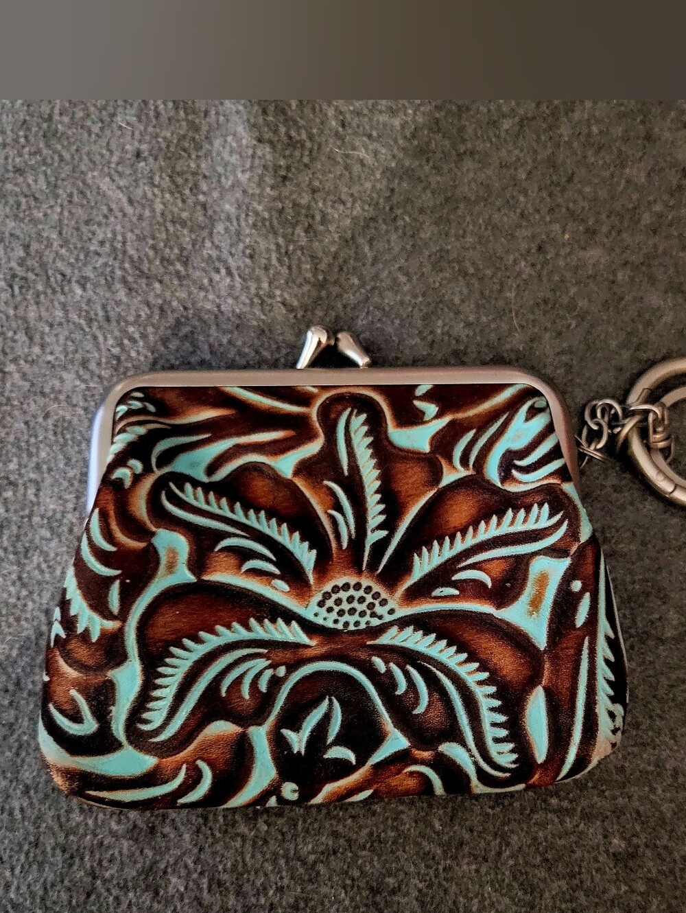 Patricia Nash Borse Tooled Italian Leather Framed Kisslock Coin Purse Key Chain